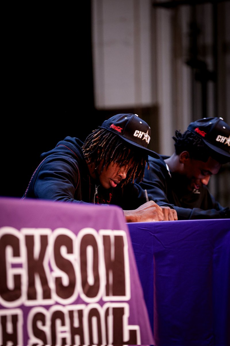 JosieMPittman's tweet image. Signing Day at Jackson 🖊
Ezavier Crowell,  Red Chapman, Juice Gordon, and Landon Duckworth signed today for the next level @LandonDuckworth @EzavierCrowell @GordonJamarrion @keeyunchapman @JacksonFootball