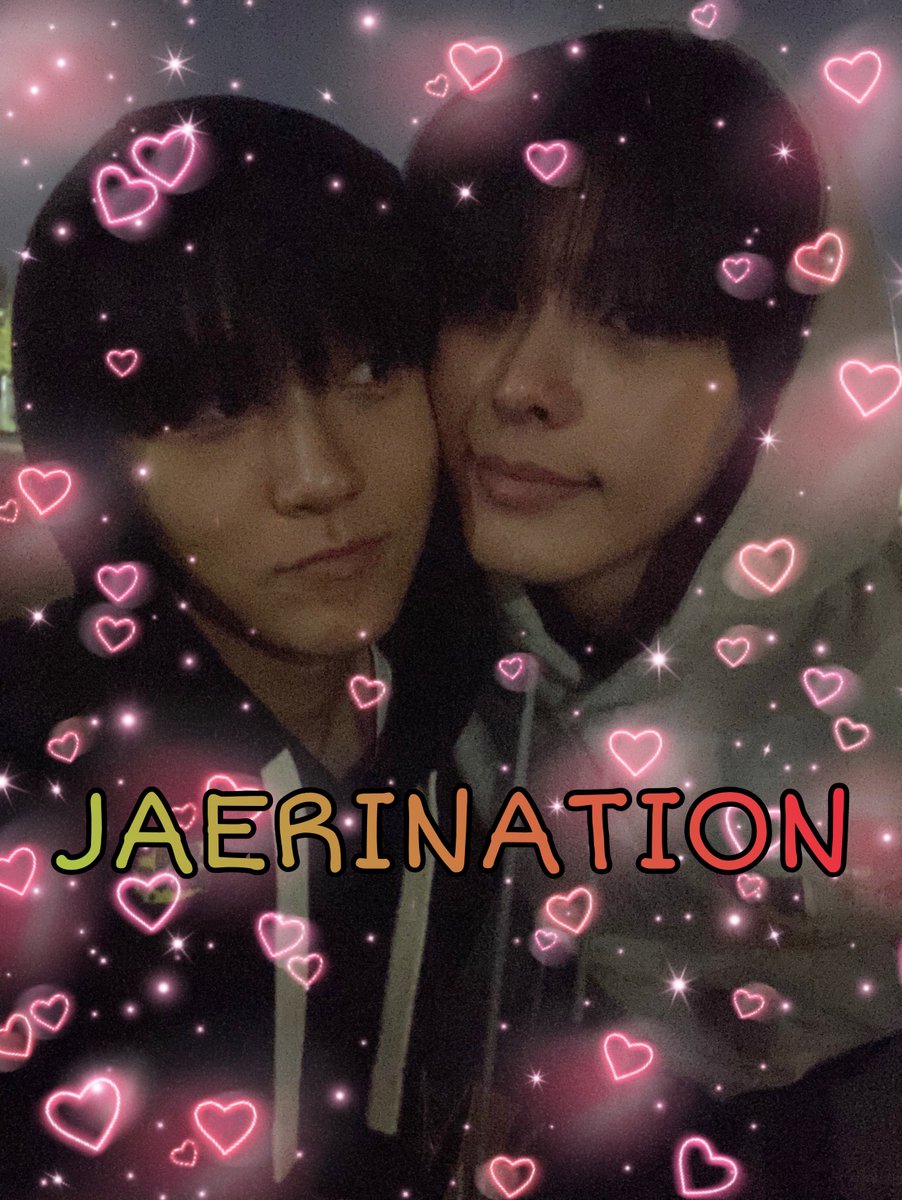 후크 tweet media