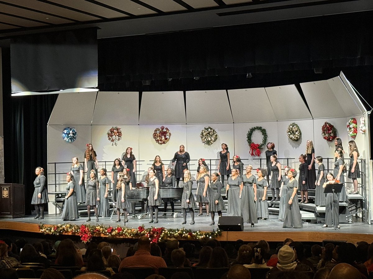 Humble ISD Fine Arts tweet media