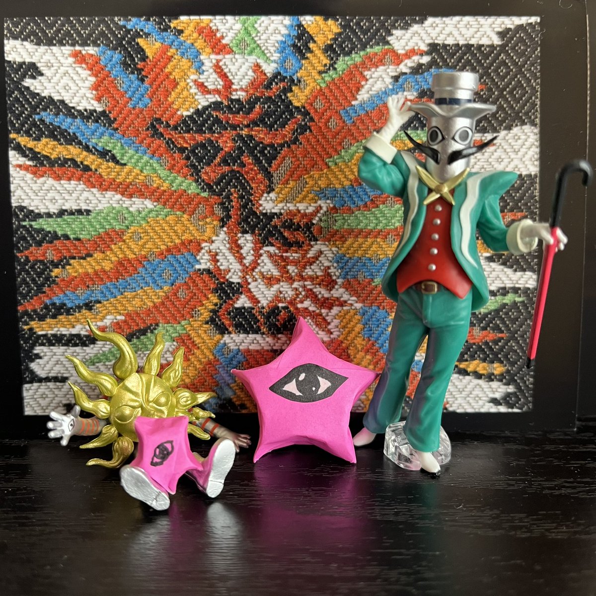 芸爆なので、パイラ人作ってみた。 岡本太郎美術館にあった写真は