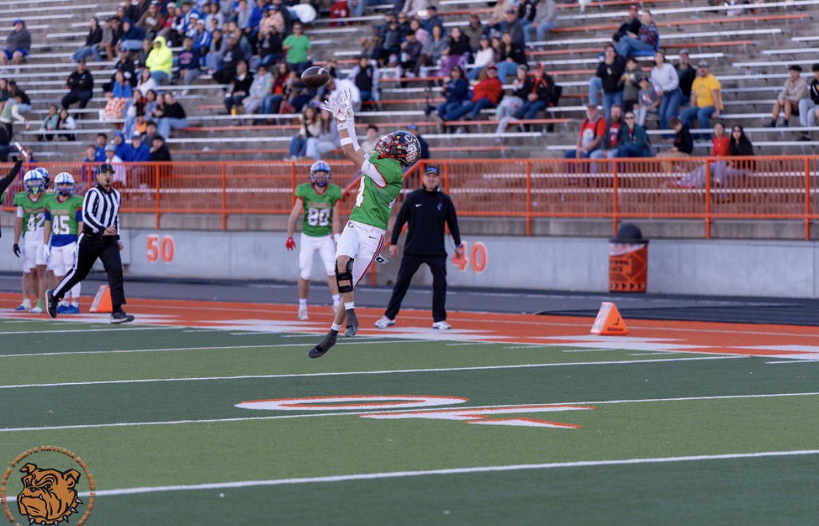 Finn Thompson tweet media