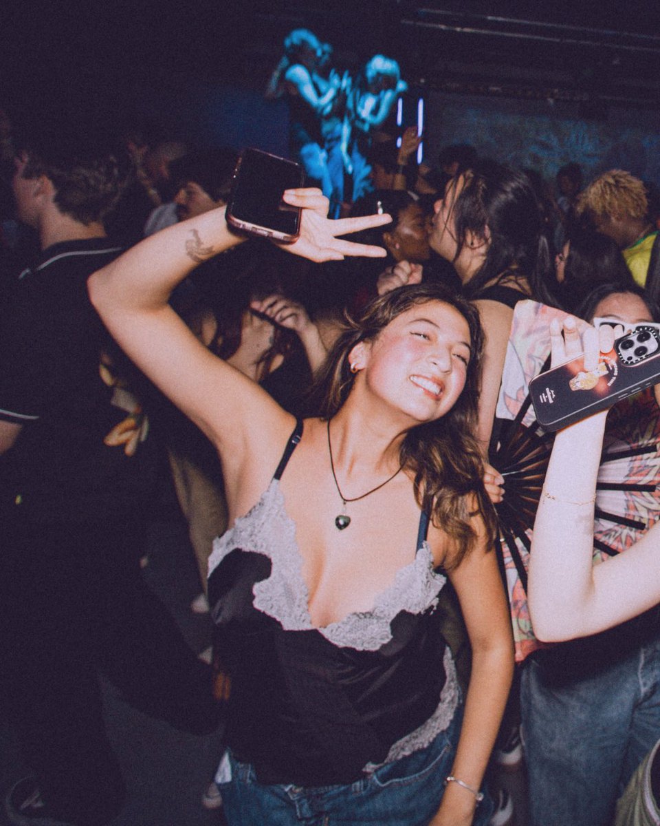 PauzPresents's tweet photo. December is here and we’re gearing up to bring the Club K-Pop energy to YOU! Here’s where we’re headed 💖✨
♡ 12/12 — Washington D.C. @unionstage 
♡ 12/13 — Phoenix @TheRebelPHX 
Link in our bio to grab your tix!! 🔗💞 (≧◡≦) https://t.co/kUGXWyEVxf
