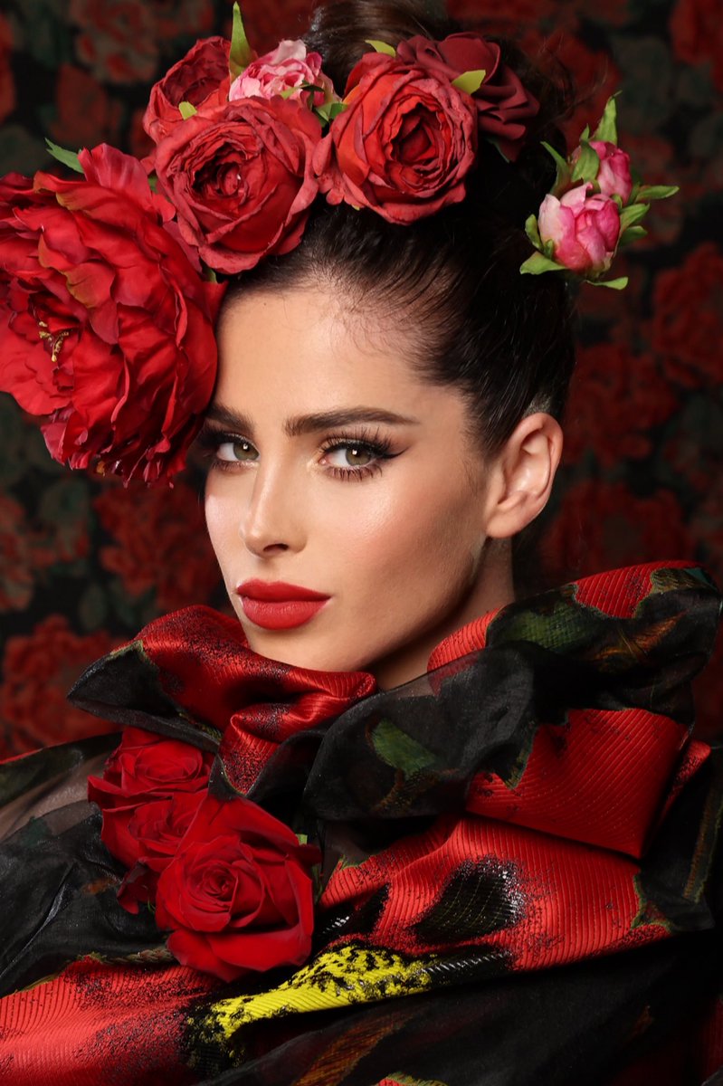 Miss Universe tweet media