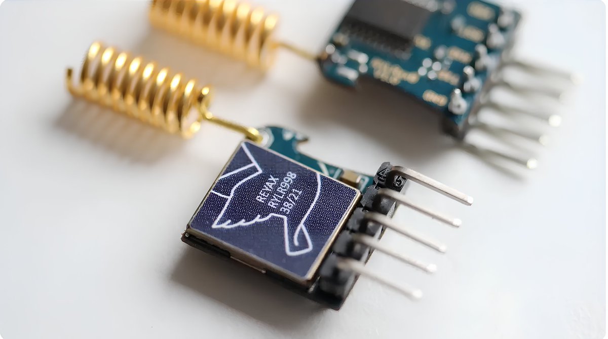 ReyaxTechnology's tweet image. 🚀 Master Long-Range Wireless! LoRa Tutorial with ESP32/ESP8266 + RYLR998 | Arduino IDE Guide

✨ See the full tutorial now: youtube.com/watch?v=QbG5dI…

📷NUVOTON MCU &amp;amp; Semtech LoRa® Engine      
📷Smart receiving power-saving mode

#REYAX #LoRa #arduino #module #RYLR998