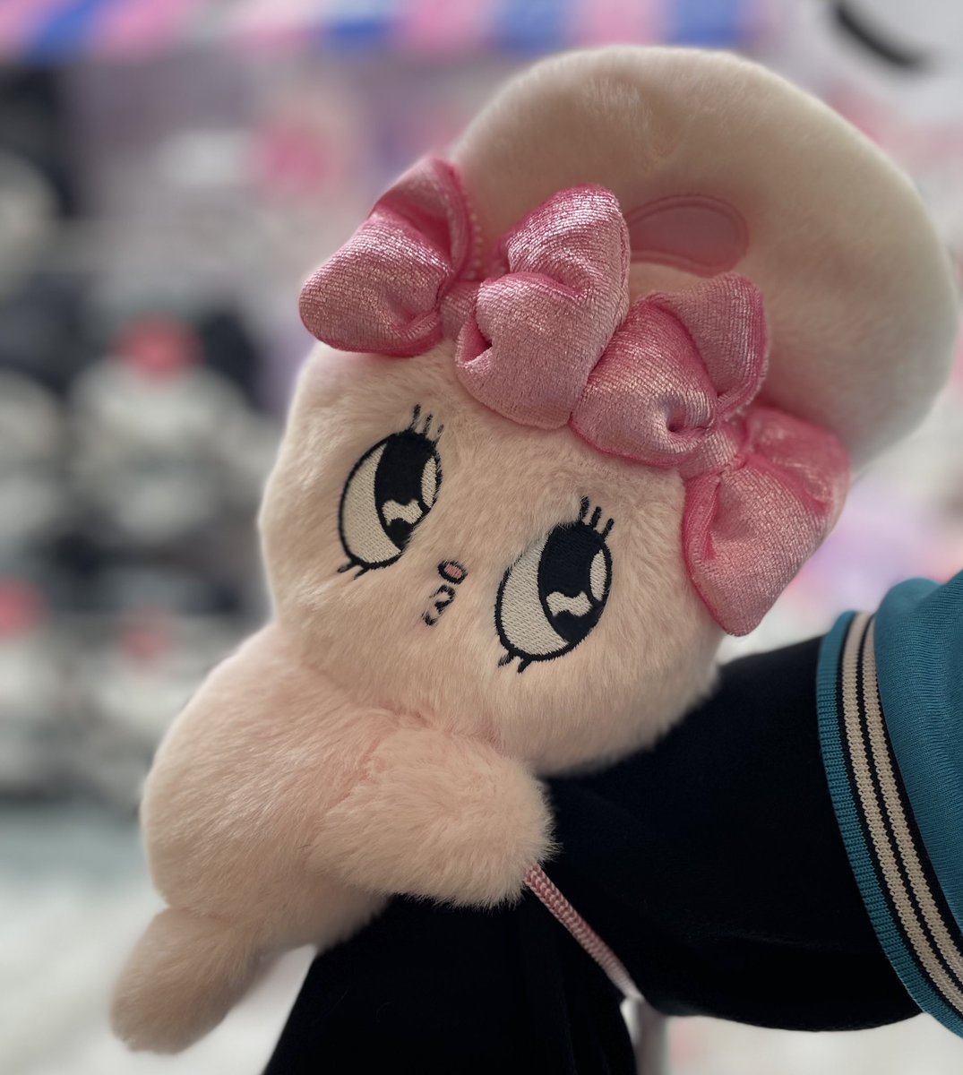 🐰景品入荷情報🐰 ｢エスターバニー だきつきポシェット｣ 大人気