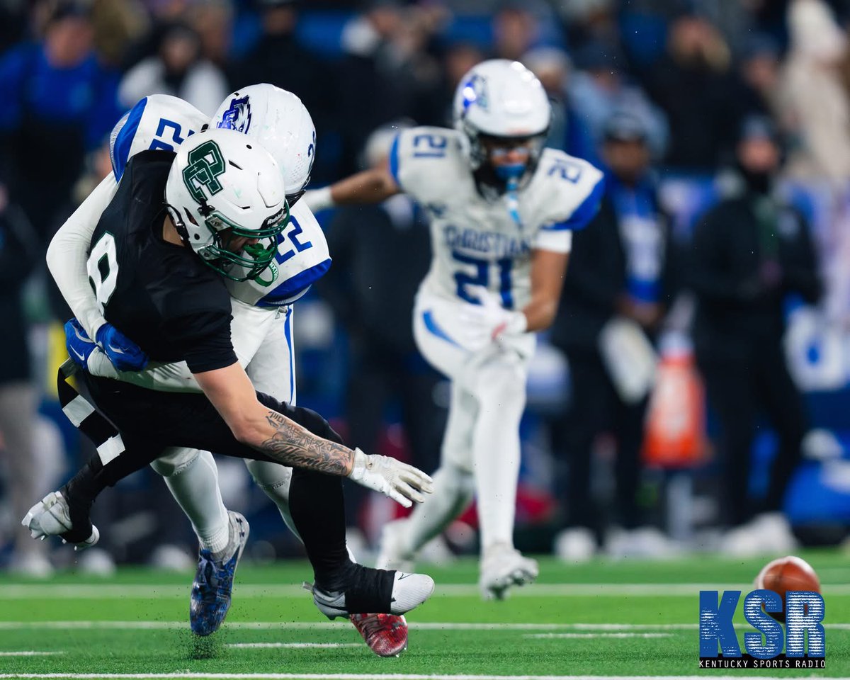 WAidenLyons's tweet photo. 🏆 2025 Kentucky 2A State Football Champions🏆

Proud to be part of a defensive unit that achieved success through preparation, communication, and discipline. I’m grateful for coaches and teammates who challenged me to think critically about the game, study tendencies in detail, and approach each week with a strategic mindset. 

Honored to contribute to a championship program built on integrity, teamwork, and a pursuit of excellence that extends far beyond the field.

#statechampions

@Oakley_Watkins @MattieLebryk @trey_hood21