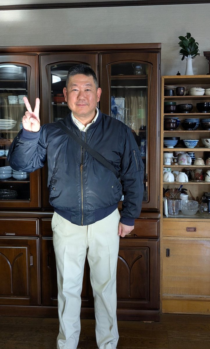 lmace0310's tweet image. 今日はお休みです😊
ピ〜ス!