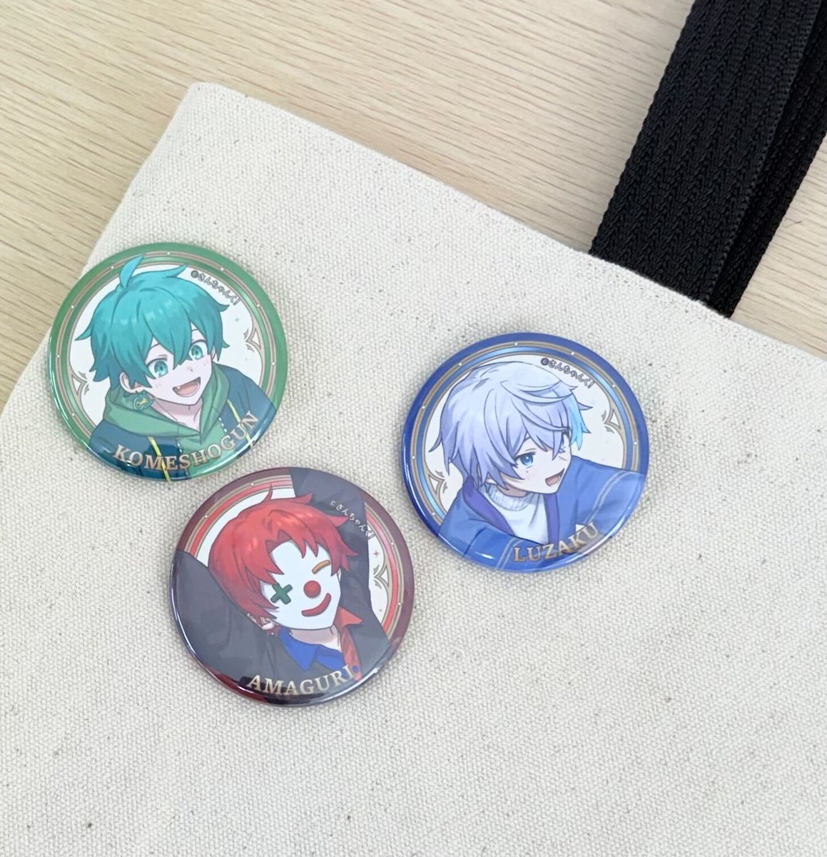 さんちゃんく！4周年記念🎉】限定缶バッジセットが登場！ 4周年を記念