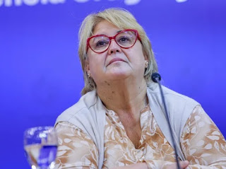 No hay dos sin tres, ni cuatro, ni cinco...

Este año que termina y en el que asumió el cuarto gobierno del Frente Amplio, enfrentará la misma cantidad de interpelaciones que las que tuvo el segundo gobierno de Tabaré Vázquez en su primer año de gobierno. Una muestra inequívoca