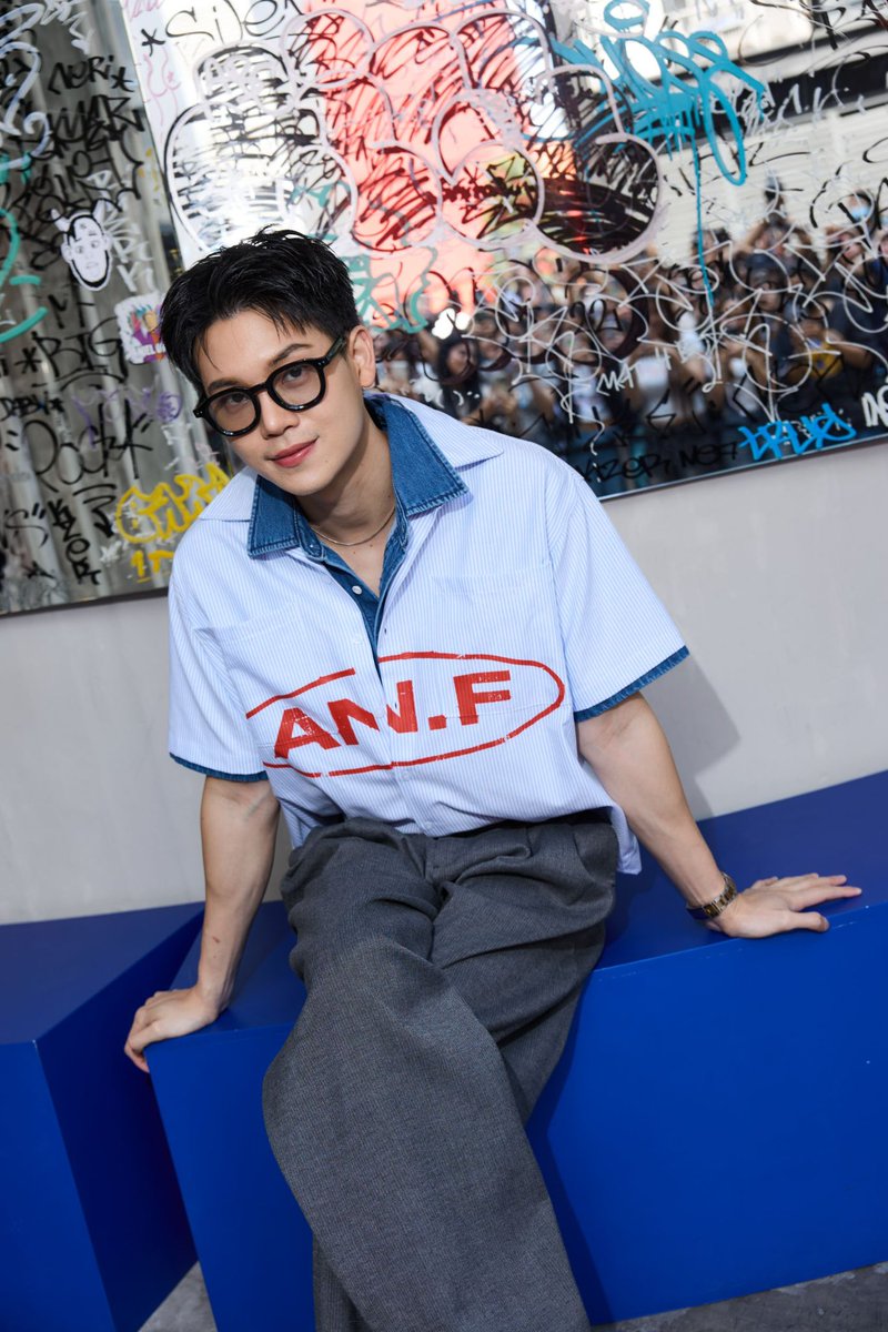 RainbowNewsent's tweet image. “หยิ่น-อานันท์" สร้างปรากฏการณ์สตรีทแฟชั่นครั้งใหม่ ส่งแบรนด์ ANWYLL จับมือ FREAK เปิดตัว Collection พิเศษ "AN.F Midnight Bakery”

#ANF
#MidnightBakeryCollection
#ANWYLL x #freakth

ANWYLL แบรนด์เสื้อผ้า Street Style นำโดย CEO และศิลปิน "หยิ่น อานันท์" สร้างปรากฏการณ์ครั้งใหม่