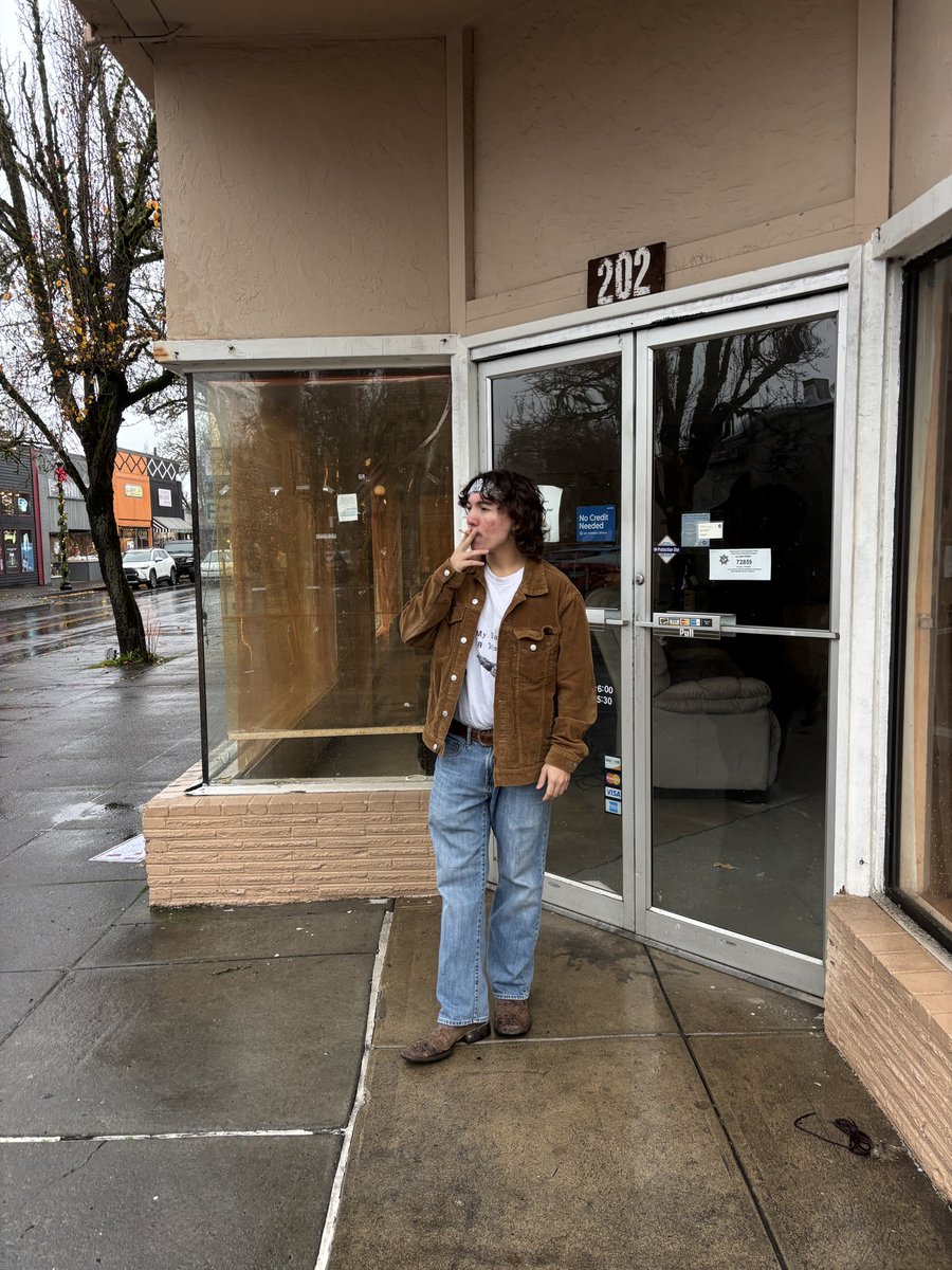 Gresham today for some Breakfast, fitted up