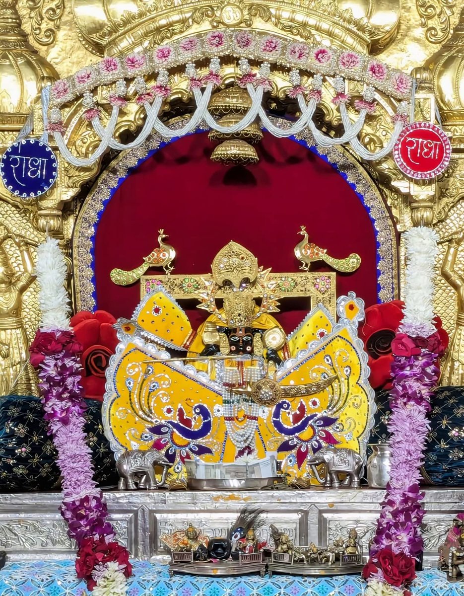 KapilShrimali's tweet photo. श्री सांवलिया सेठ की जय (आज के दर्शन) 09 दिसंबर https://t.co/Bnol8JoOeU