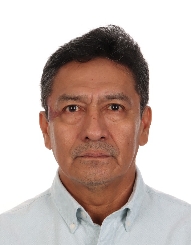 #DesaparecidosEcuador
Vicente Carpio, su vehículo fue encontrado en Naranjal.
Ayuden a compartir por favor, gracias