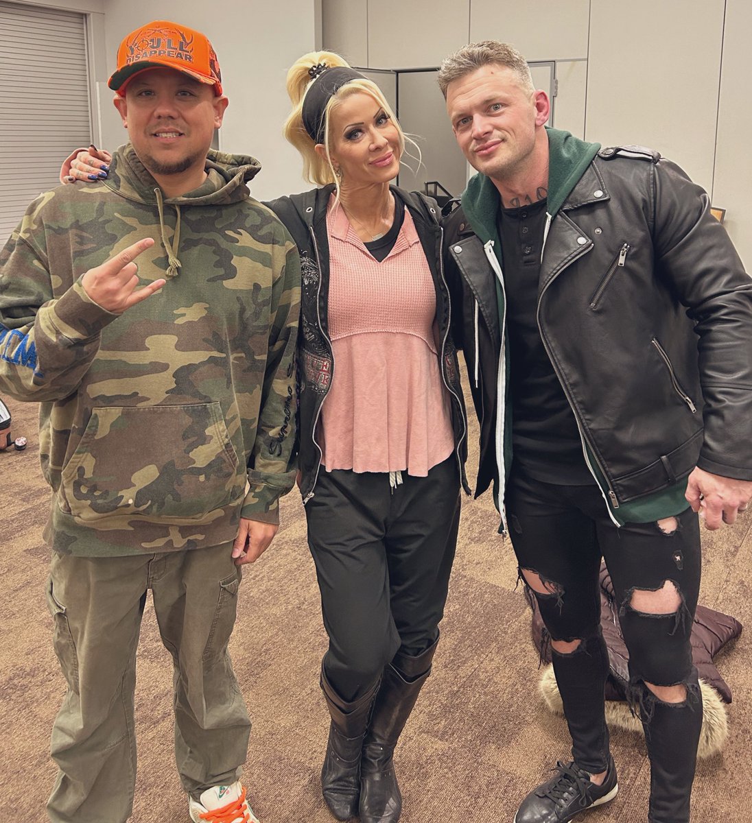 djdelz's tweet image. A few Photos from Wrestlecade Weekend Day 3 ladies night out / AML Wrestling Show (vlog coming soon / interviews) 

Wrestlecade 2025 Delz Vlog
youtu.be/FbyRGxo5Nsg

@WrestleCade @ShotziTCB @HellsFavoritePK @LoKeys910 @ActualALove @SavannahEvansNV @AMLWrestling #lno15
