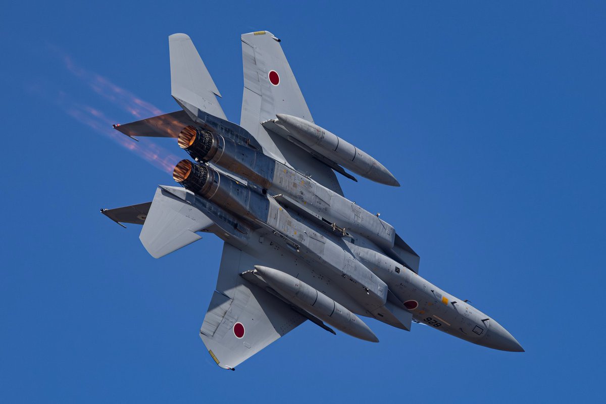 M_Air1119's tweet photo. 2025.12.7
303SQ F-15J/DJ 機動飛行
at.Hyakuri Air Base/RJAH
#百里基地航空祭2025 https://t.co/qxcRyNQhnI