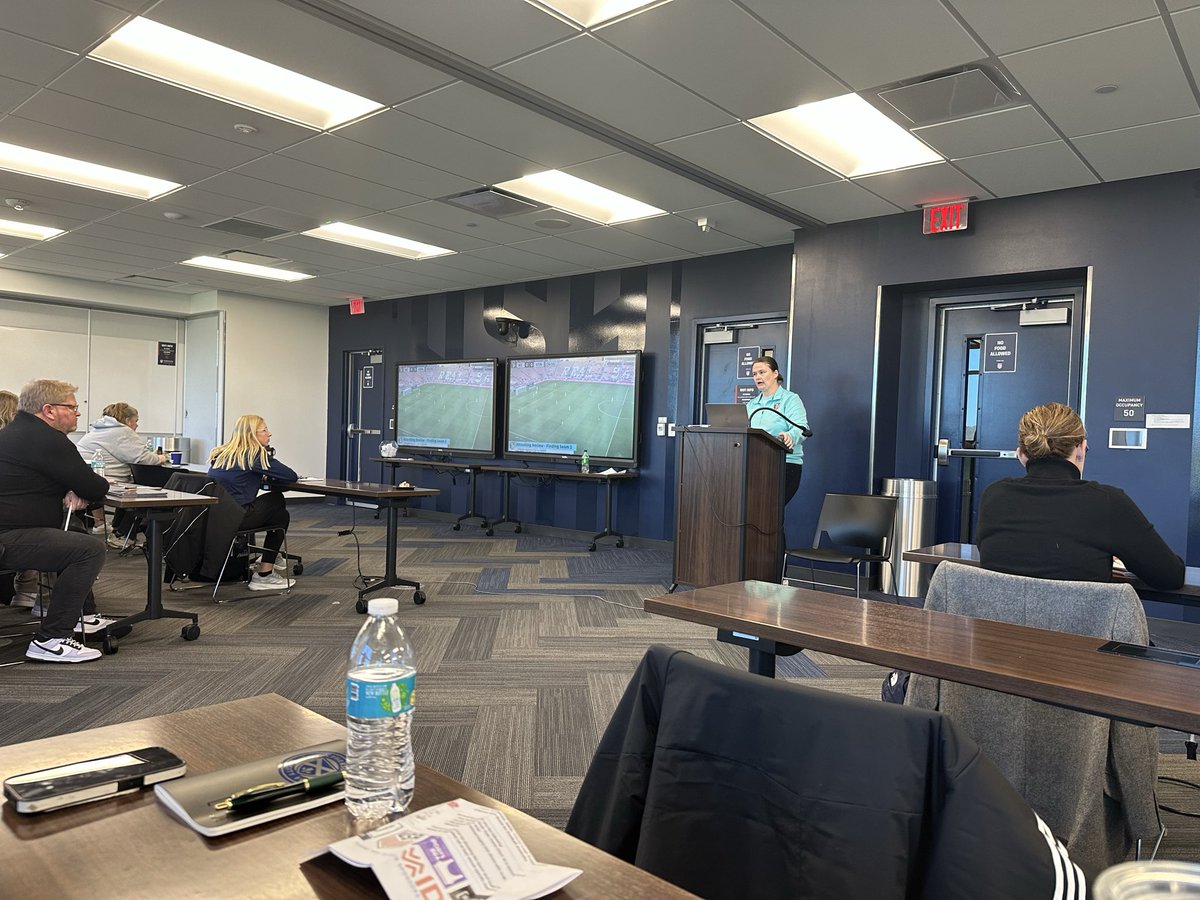 Great way to start gearing up for the spring season! Heard from some excellent speakers and wrapped things up by watching the NCAA Women’s Final!