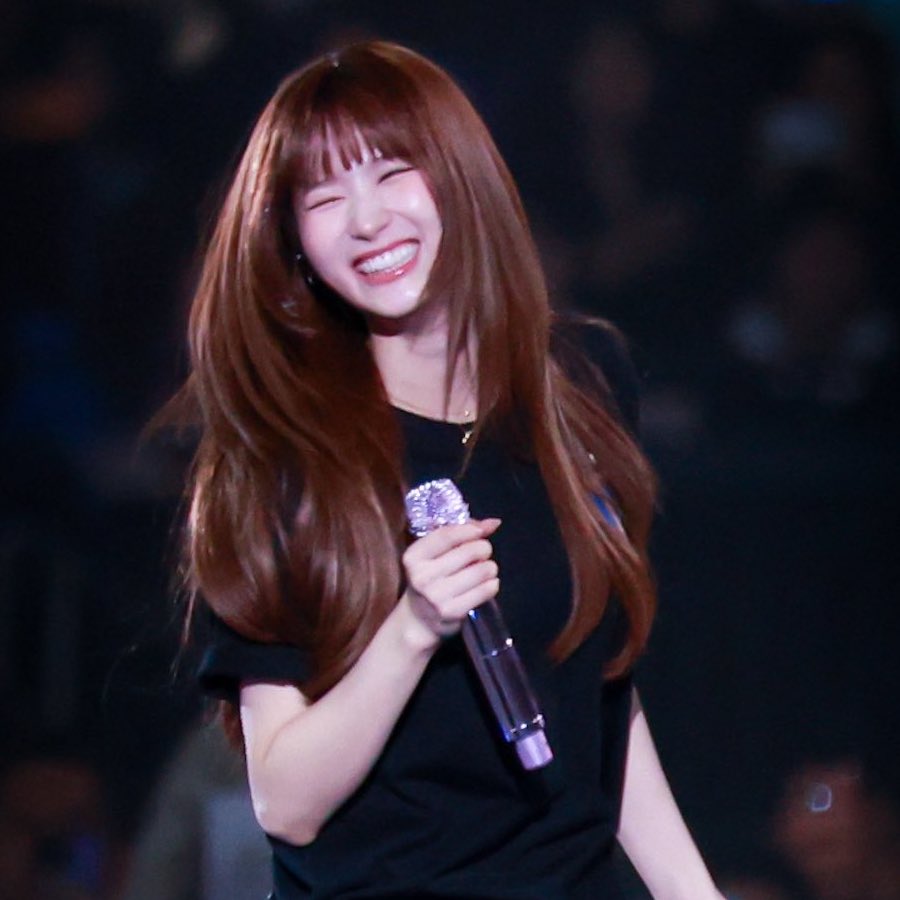 Post by sana this sana that 🍒 on X: 🤏🤏🤏