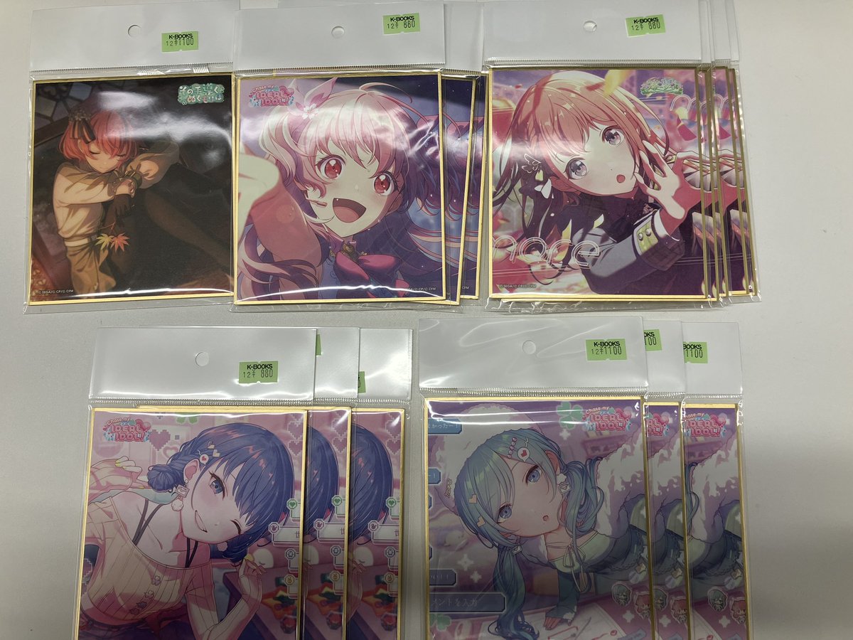 入荷情報】 プロジェクトセカイ ミニ色紙 モモジャン中心に入荷しま