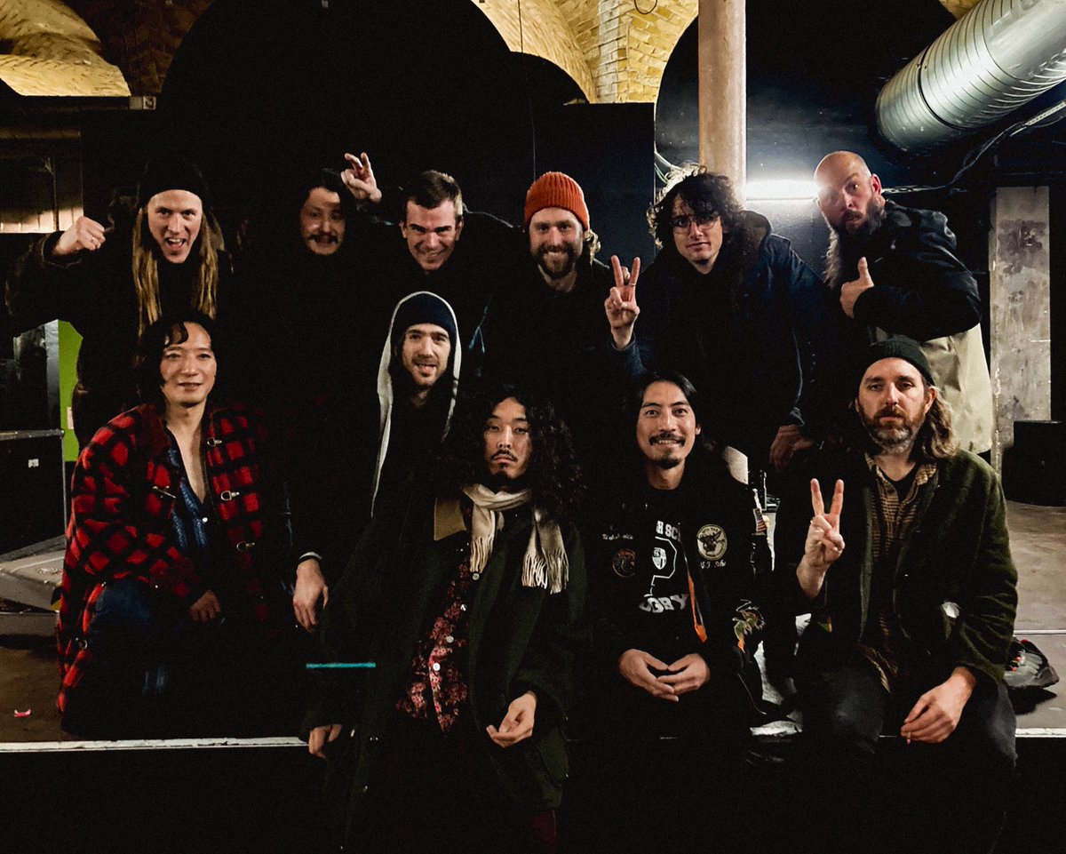 ヨーロッパツアーが無事終わりました！
Thanks for last night, Berlin🦇 
We just toured Europe with our homies Weite, a band made up of members from Elder, Delving, Perilymph and Lawns.
We’re grateful for the atmosphere they brought every night.
We’ll see you next time.