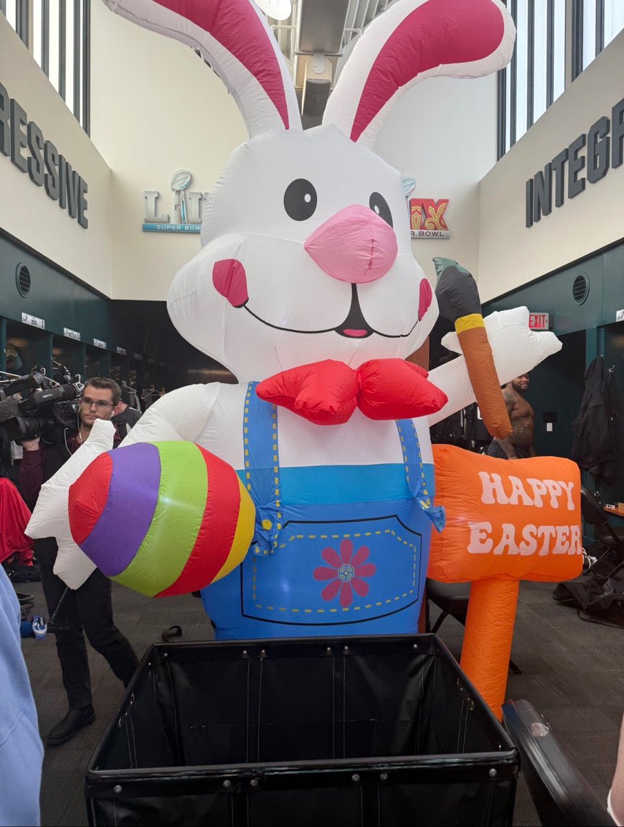 Tra Thomas tweet media