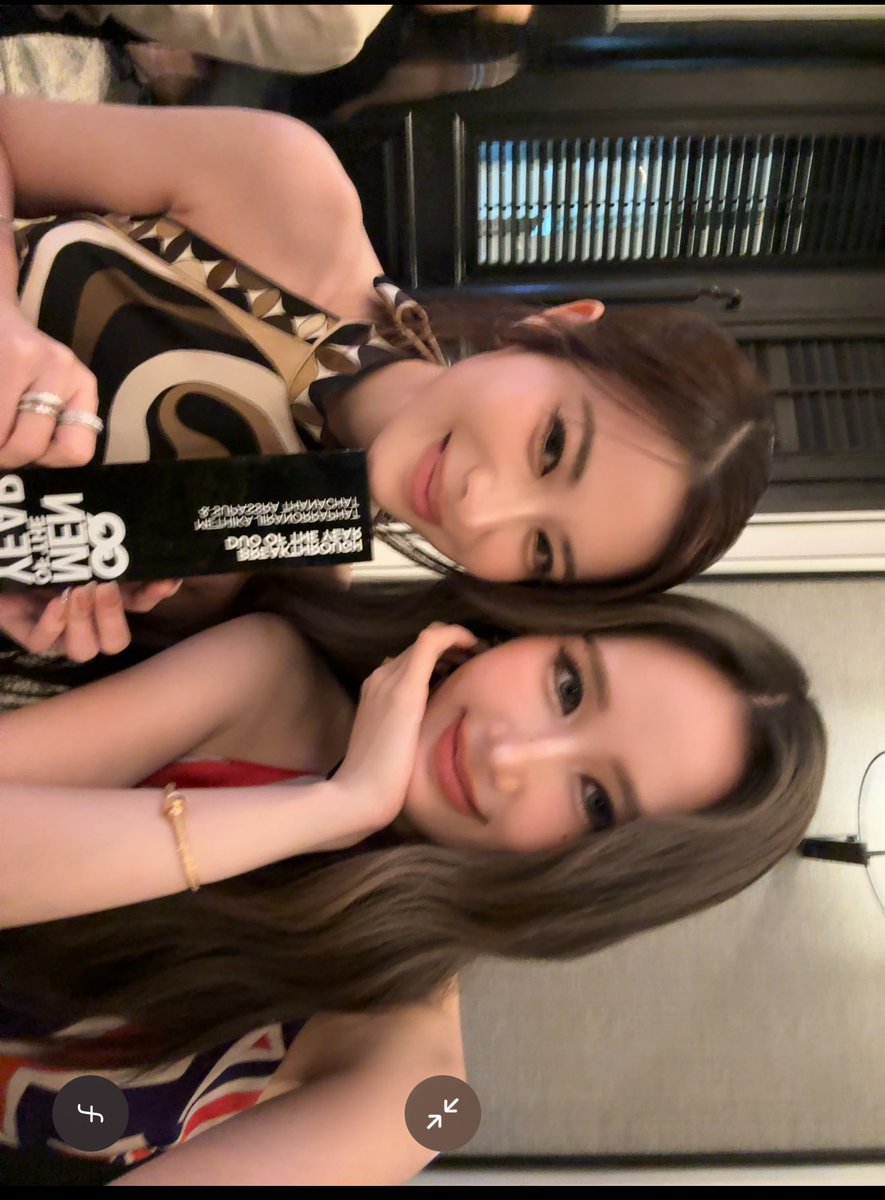 janeeeyeh's tweet image. It’s our first award together🫶🏻
This award is for u guys my 9779s

Breakthrough DUO of the year
#MOTY2025xKaoJaneJaneKao