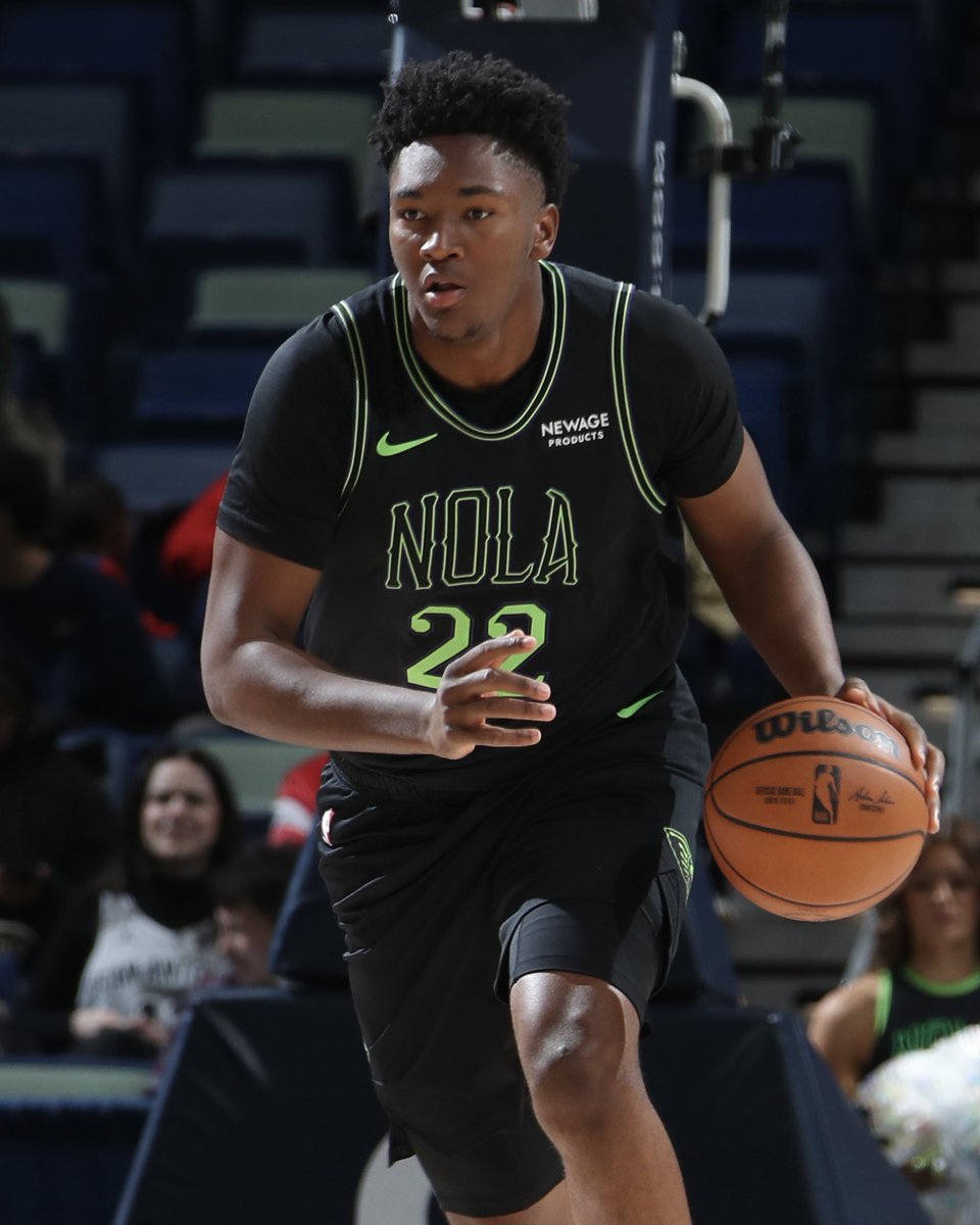 DERIK QUEEN TRIPLE DOUBLE VS THE SPURS 😤🚨
33 PTS
10 REB
10 AST
4 BLK
11/15 FG
Balled out despite the loss 👏