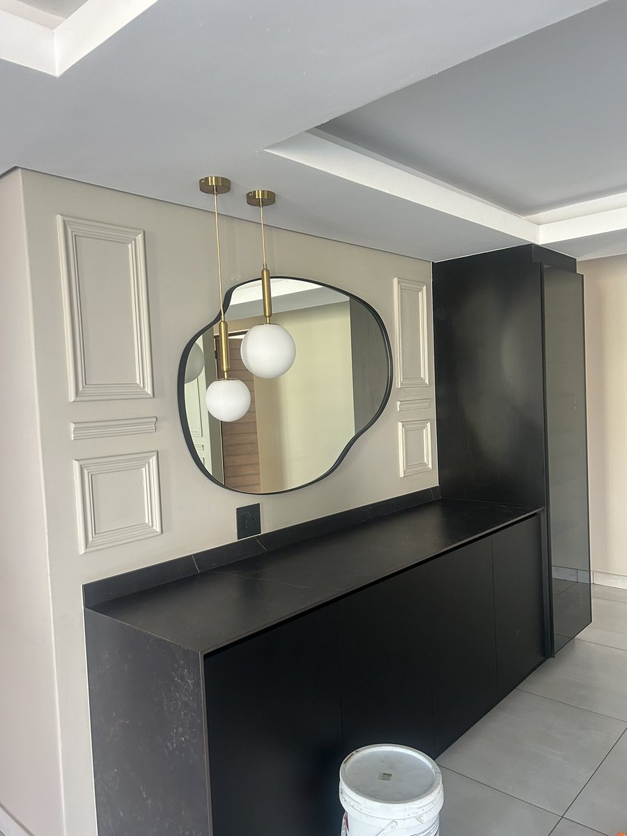 manare_ragoja's tweet photo. My company specialize in carpentry/ woodworks. And interior design, wallpaper installation Wall Pannels , TV stands,office furniture. Please help me by retweeting – my next customer might be on your timeline. Plz Call or Whatsapp: +27 673894602 https://t.co/S6wFmXSY2S