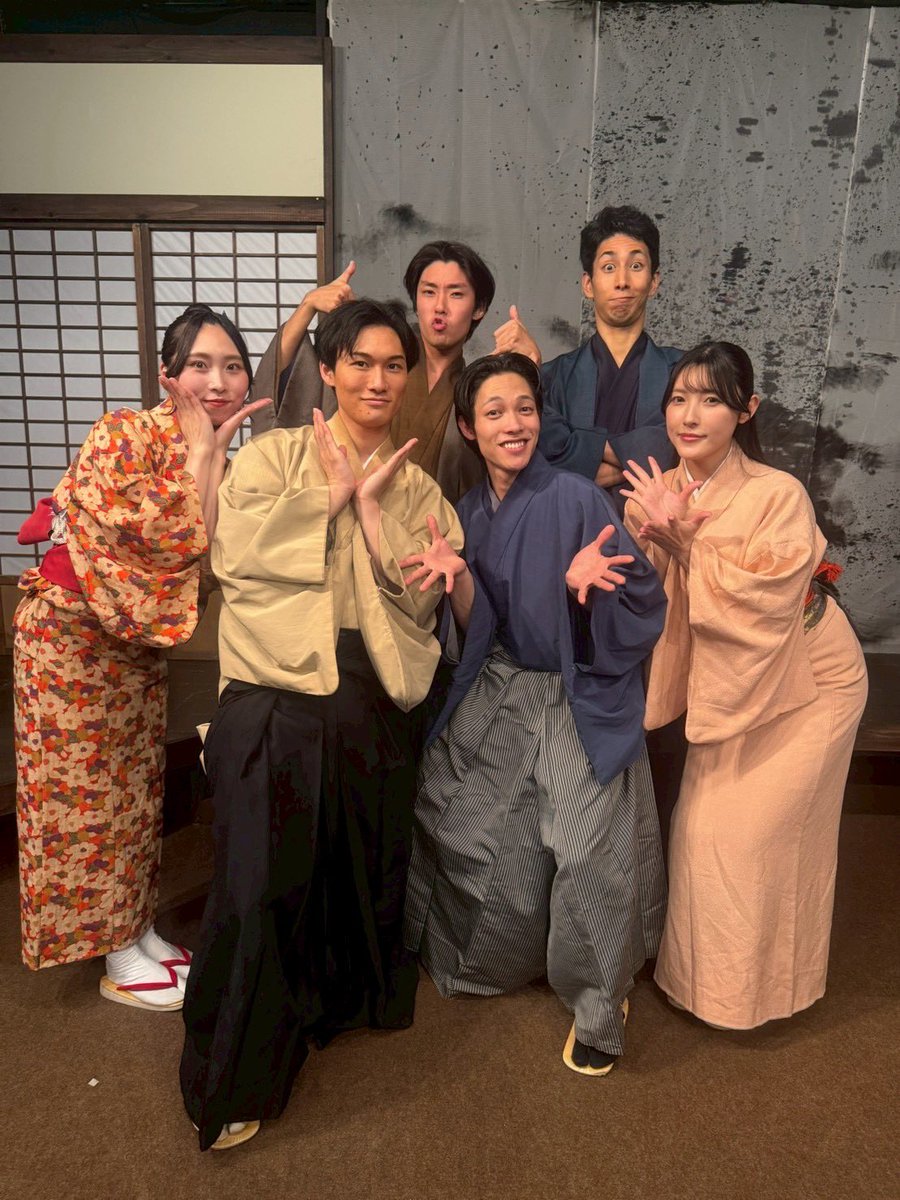 morisawa_kana's tweet photo. 舞台「SAKURA」
無事全公演が終演致しました！

座組一丸となって最後まで闘ってきました。
皆さんの心に響くものが少しでもあったら嬉しいです。

この時代に生きた春という強い女性と出会えて良かった。

出会ってくださった皆様
応援してくださった皆様
本当にありがとうございました🌸

田上春 役　森沢かな

#SAKURASAKU