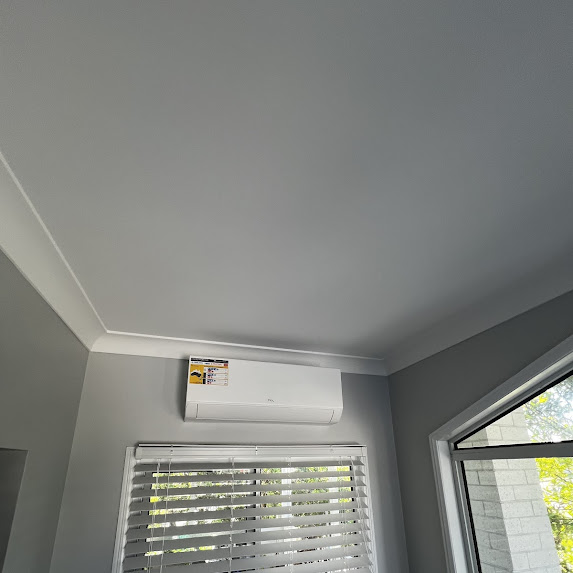 connex_electric's tweet photo. Another complete install in Redcliffe! 💡
Our Connex Electrical team fitted 2 × 2.5kW TCL split-system AC units and 5 modern ceiling fans — boosting airflow, cooling efficiency and comfort.
Need air-conditioning installs, ceiling fans or electrical work in Redcliffe https://t.co/Ln0JZOsHnY