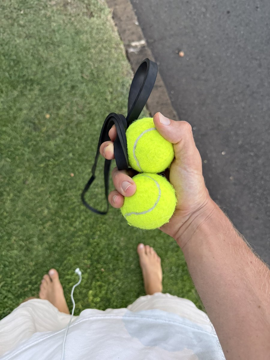 Evening walk // ft. tennis balls &amp; resistance band for juggling &amp; mobility