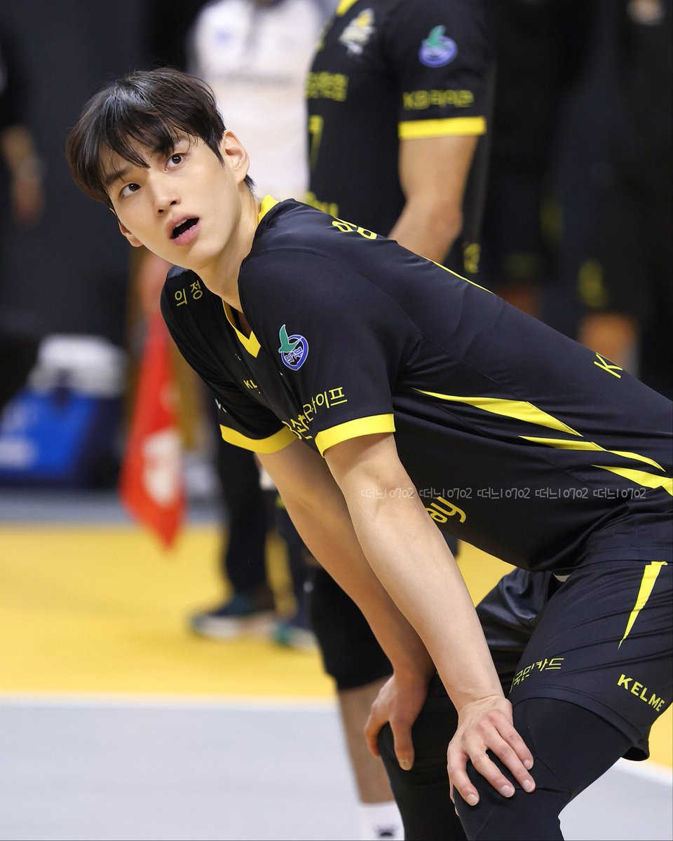 멀리가서 잘 보지도 못하는 불효자

#임성진