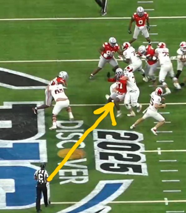 American Glamper ⚽🍷🐶🚻🏕 tweet media