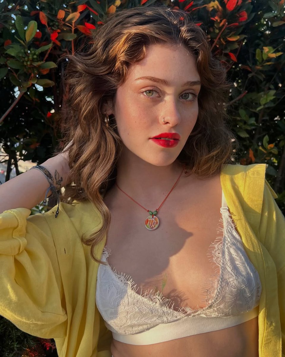 didiniav50's tweet photo. sacını bırak didem ve 🍋🔆🐥🌻💛🌼⭐️🍯 https://t.co/4ki0d6AzFg