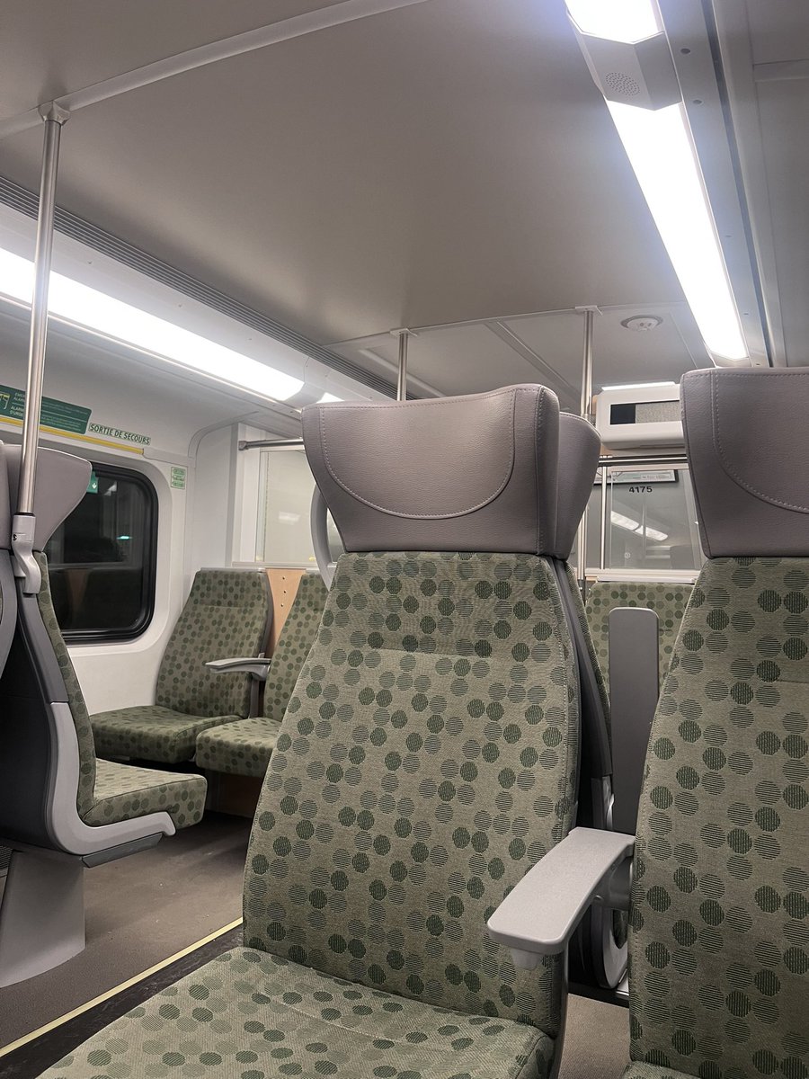 owengretzinger's tweet image. In Japan people commute the equivalent of Ottawa to Toronto (~350km straight line) in the same time it takes me from 50km away in Burlington :(

I love Canada but we need to lock in on making it more commutable, especially in the GTA