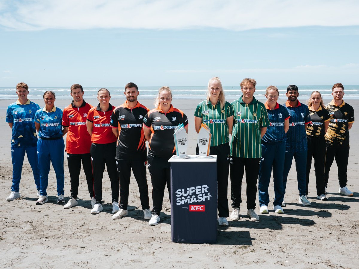 Turf meets surf! 

New Zealand's T20 stars dipped their toes in the sand of Sumner Beach for the official launch of the 2025/26 season of Super Smash. 

📷 = Corey Callaghan