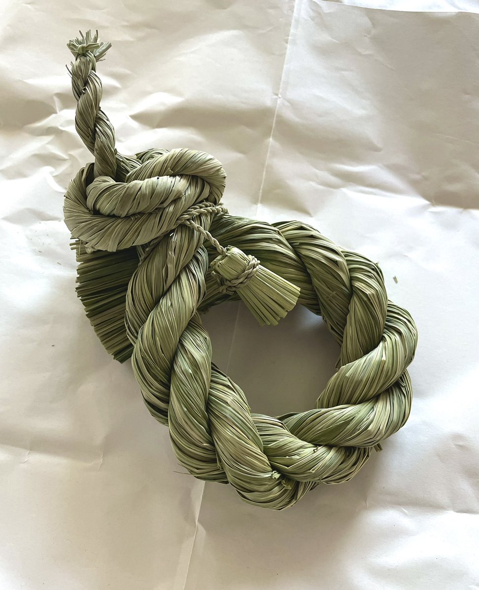 今年も無事描けました！(今年は瓢箪)
入稿もしました！
去年までの分もまだまだシール横丁さん　
mandarake.co.jp/content/yokoch…
にありますのでこの機会に是非！
良いお年を〜〜🎌