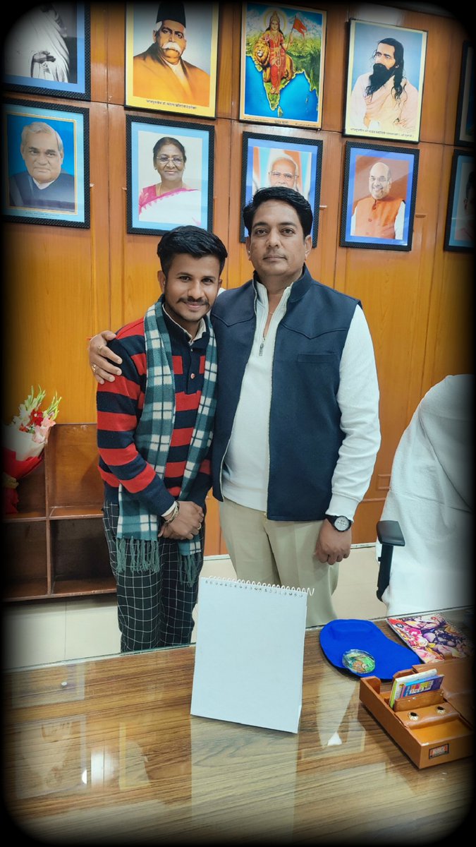 MrManojvaishnav's tweet photo. प्रदेश सरकार में कैबिनेट मंत्री व जैतारण विधानसभा क्षेत्र से भाजपा विधायक  श्री अविनाश गहलोत जी को जन्मदिवस की हार्दिक बधाई एवं शुभकामनाएं।

ईश्वर से आपके उत्तम स्वास्थ्य एवं सुदीर्घ जीवन की मंगलकामना करता हूँ।
@AvinashGehlot_ https://t.co/jEZdEX1bVN
