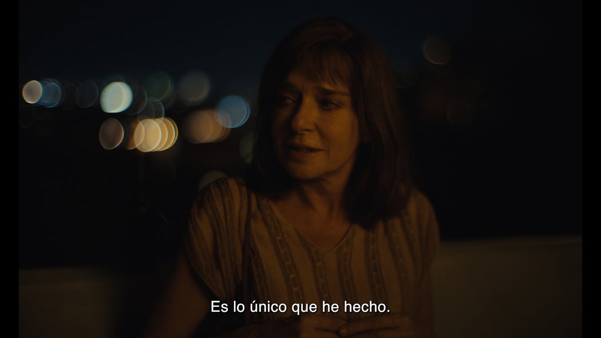 Avaloncine's tweet photo. Ese libro soy yo. 📚❤️🩹
#GoliardaSapienza #LaVidaFuera #Fuori https://t.co/Q35cHx1Bu8