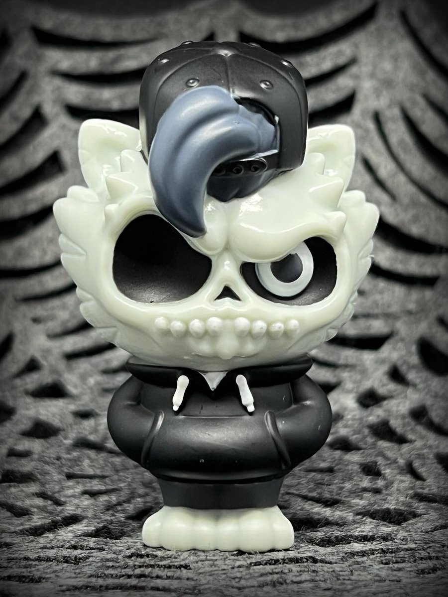 墓場の画廊🪦中野店様(@hakaba_nakano )にて 🩶💀 MMB Mini Sofubi