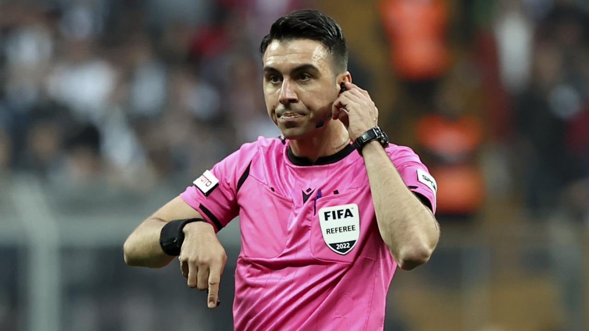 İbrahim Hacıosmanoğlu: "Okan Buruk, 'Arda Kardeşler'in hakemliği bitti. Yasin Kol'un niye bitmedi' diyor. Benim için Arda Kardeşler'in hakemliği, geçen sene oynanan Galatasaray - Beşiktaş maçında bitmişti zaten."