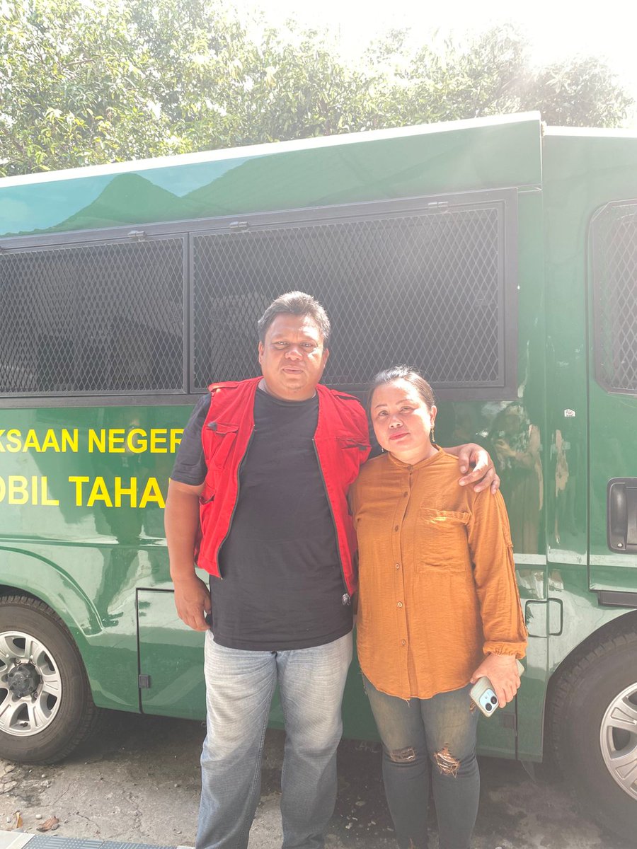 walhinasional's tweet image. CHRISTIAN dikriminalisasi karena menolak Badan Bank Tanah di wilayah Tanah Adat Desa Watutau Kecamatan Lore Peore, Poso, Sulawesi Tengah.

Hari ini Christian ditahan oleh Kejaksaan Negeri Poso.

Kami mendesak Kepala Kejaksaan Negeri Poso untuk menghentikan penuntutan terhadap…