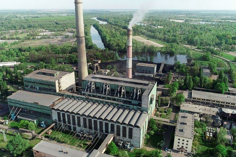 Cleaver_BC's tweet photo. @Cyberspec1 @southfronteng Real Chernigov powert plant. Not even close: https://t.co/mhVf5QDkRg