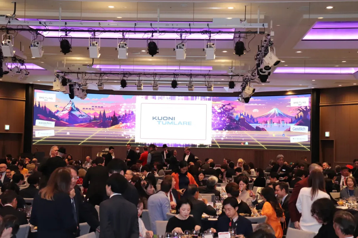 SwissClub_TYO's tweet photo. Some impressions from another fabulous Year End Party, co-organized with the Swiss Chamber of Commerce and Industry in Japan.
Our theme this year was “Back to the 80s,” and plenty of guests really went for it — big hair, flashy colors, and all. https://t.co/5NhHdaPQRz