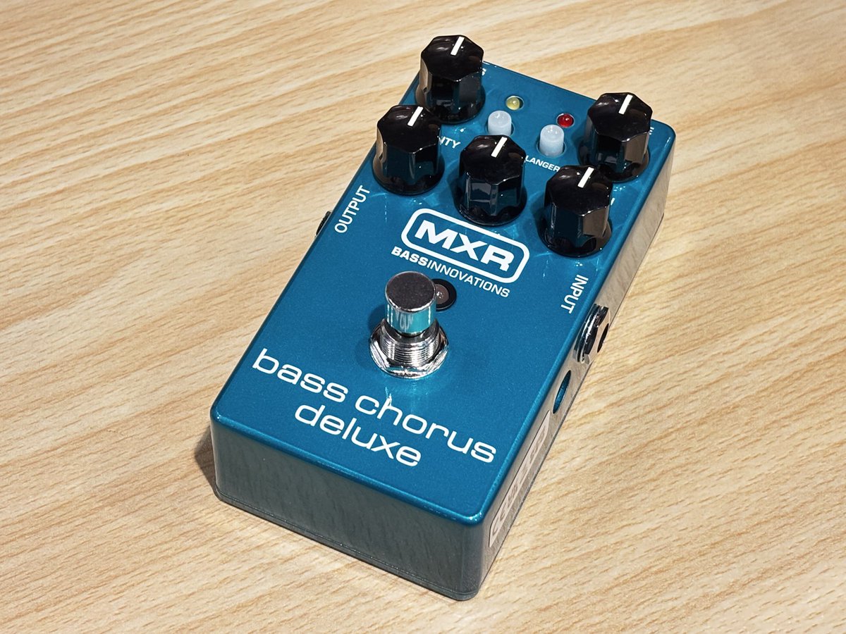 ベース MXR Bass Chorus Deluxe (M83) MXR® | BASS CHORUS DELUXE | M83 | モリダイラ楽器