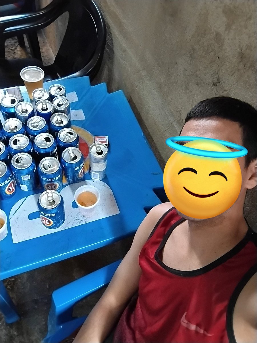 tinimdass's tweet photo. Sergunda sem lei 🥵🥃🤡 https://t.co/YckNDeUr2k