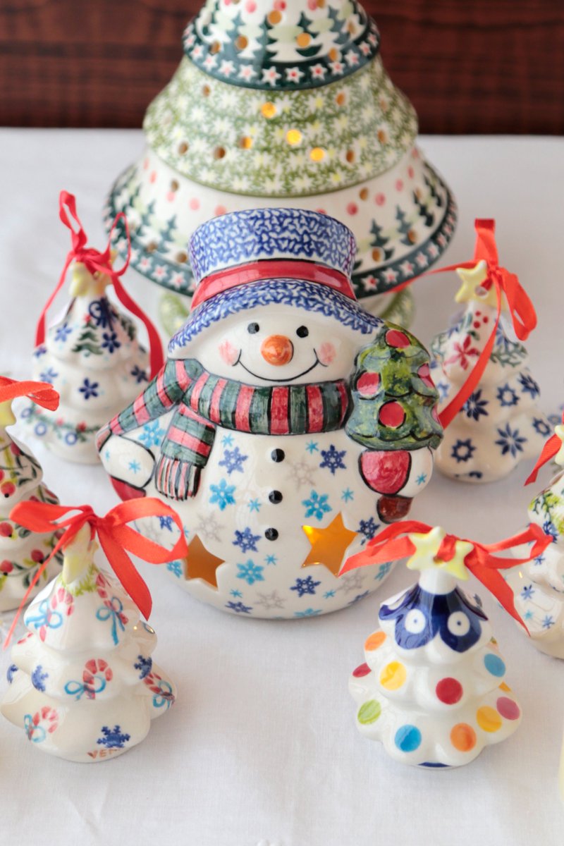 VENA社新着紹介 スノーマン(V655-A601) 帽子とマフラーをまとった