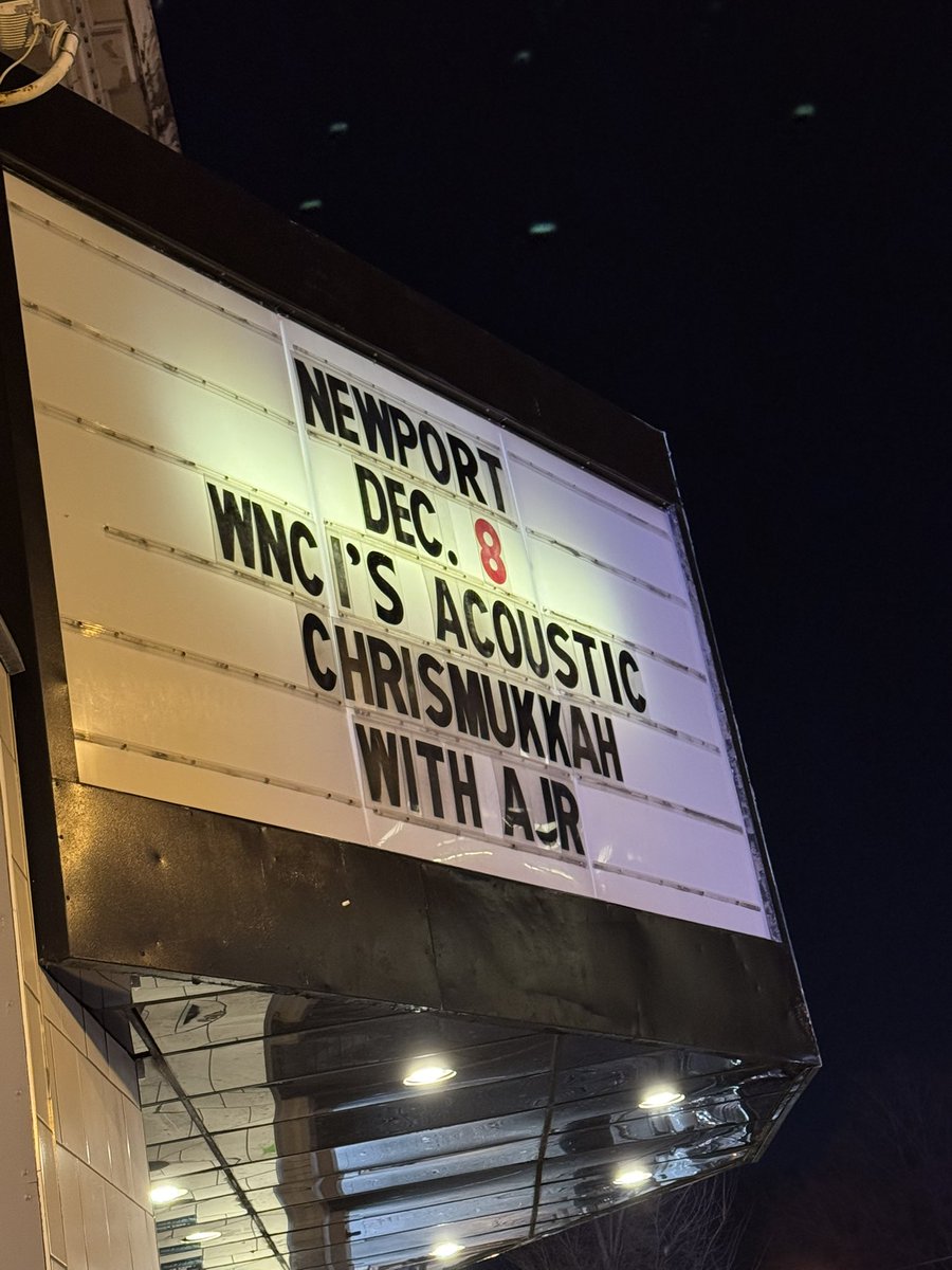 KaylaLodwick's tweet photo. Show #8 ✅ I have finals tomorrow, and instead of studying, I drove 2 hours to see the band that became my favorite almost 9 years ago! I love @AJRBrothers endlessly and I’m beyond proud! Such an amazing show! 🫶🏻 (I still miss Adam :(() https://t.co/VRNkhGt0X7