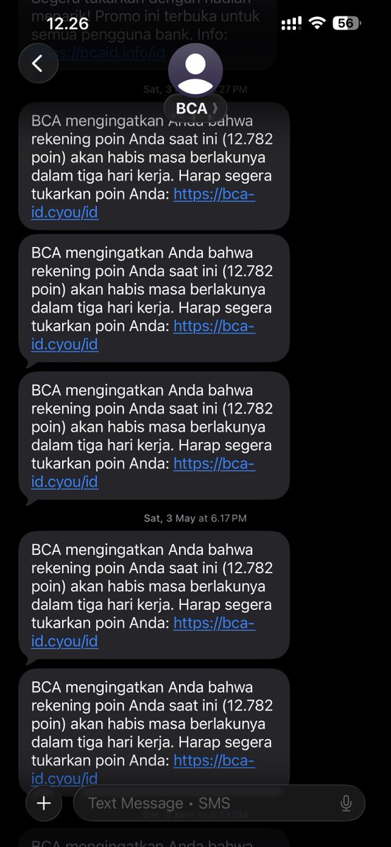 BanyuSadewa's tweet photo. Yang lebih FUCKED UP nya lagi, “BCA” yg suka ngirim penukaran poin ini, itu juga adalah BCA RESMI yg buat kirim OTP, Info, dll. Jadi convo SMS poin-poin itu jadi satu sama SMS OTP. Gimana orang gak ngira kalo yg poin itu bukan nipu coba? https://t.co/YFmEtoATGH