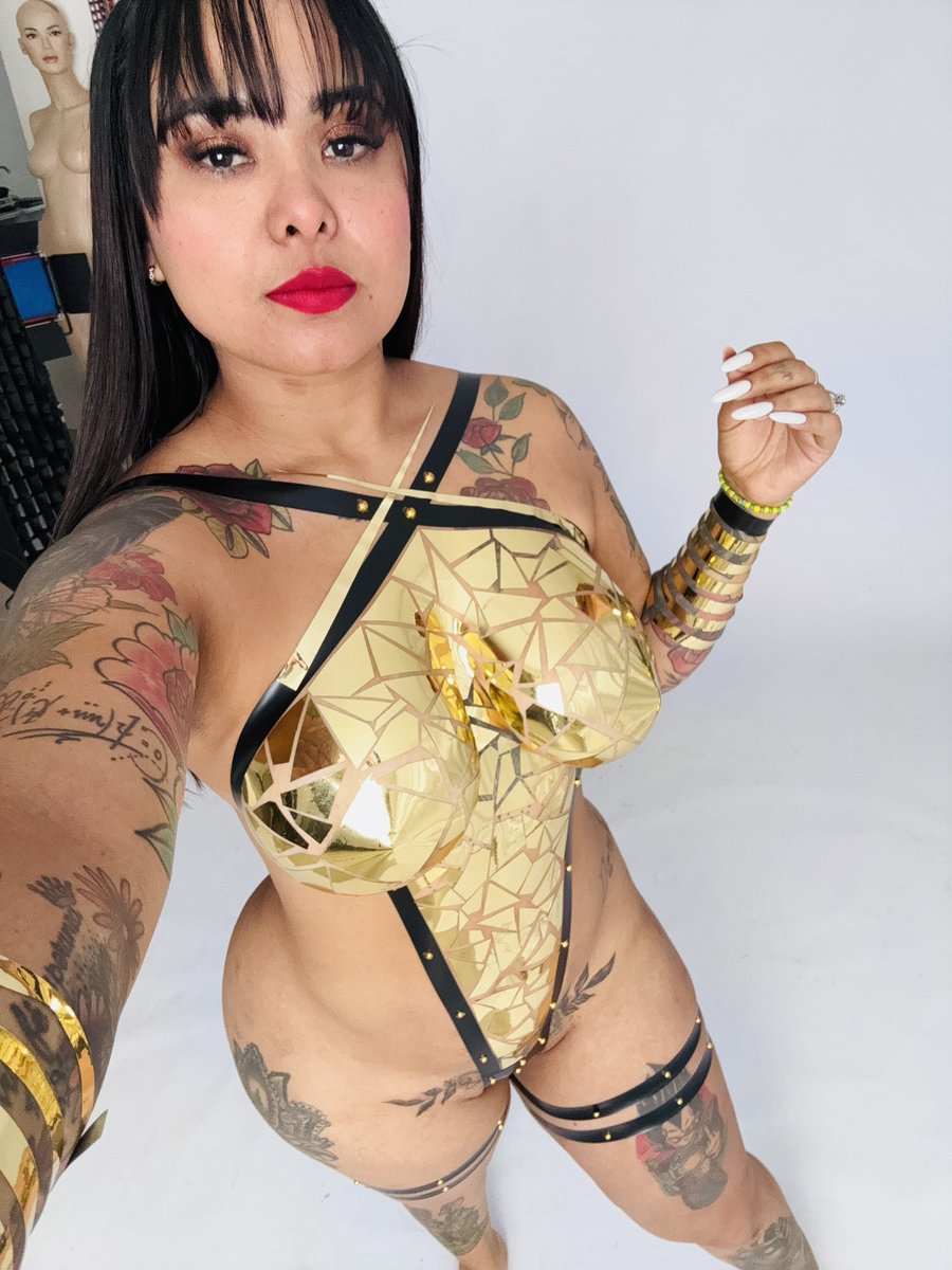 Ven a ver todo lo que hago 
Mira que rico que la paso con mis amigas y mis amigos en mi vip 🤤🤤 

bit.ly/47kv6f4