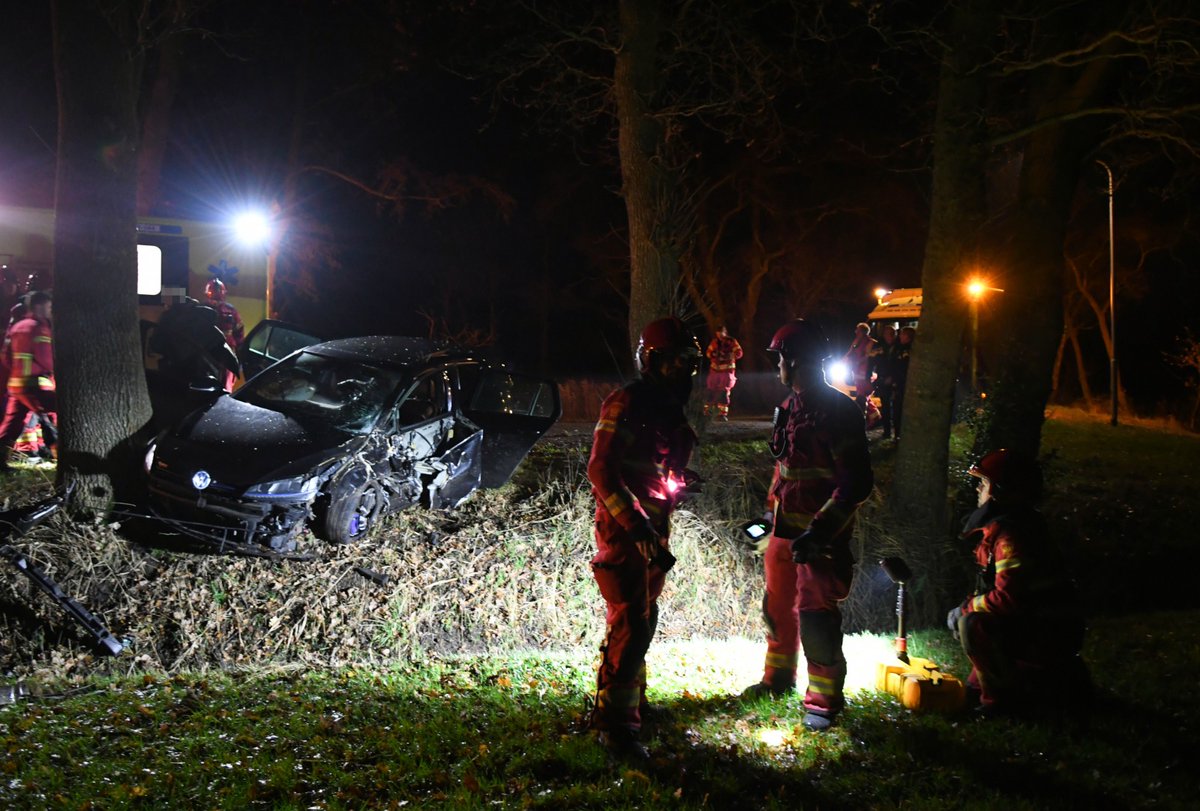 Twee gewonden bij eenzijdig ongeval Oldekerk